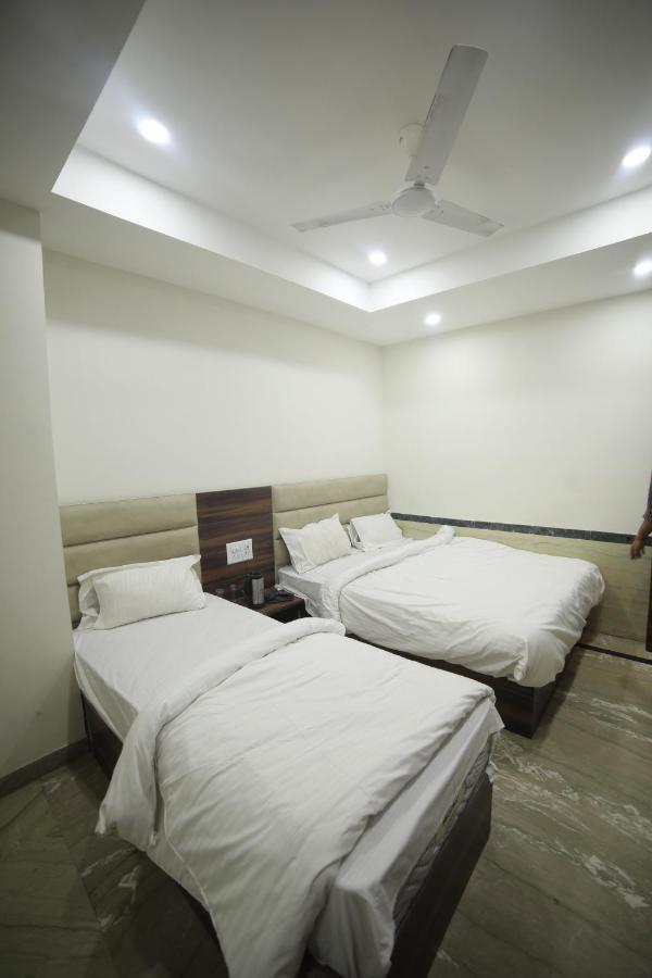 Hotel Shri Ram Residency Agra  Exteriör bild